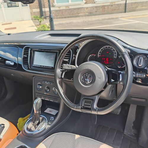 Volkswagen Beetle 1.2 TSI DSG 