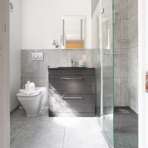 The Oaks, Watford WD19 4LR