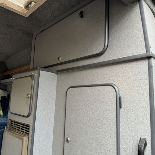 2006 VW T5 Aztec Campers High Top Camper Van 2.5TDi 130 LWB - 1 Owner 16yrs