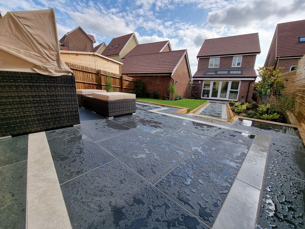 Gallery | Hd Landscaping | Landscape Gardening | Garden Maintenance Leighton Buzzard | Garden Design Bedfordshire