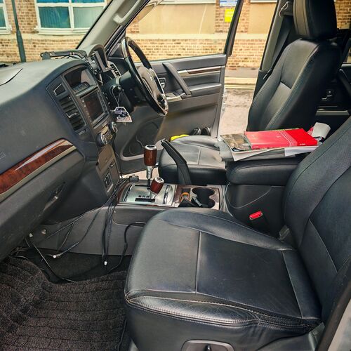 MITSHUBISHI Pajero Shogun 3.8 V6 2012 - Petrol Euro5 Ulez Compliant