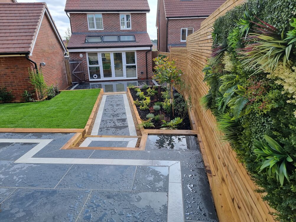 Gallery | Hd Landscaping | Landscape Gardening | Garden Maintenance Leighton Buzzard | Garden Design Bedfordshire