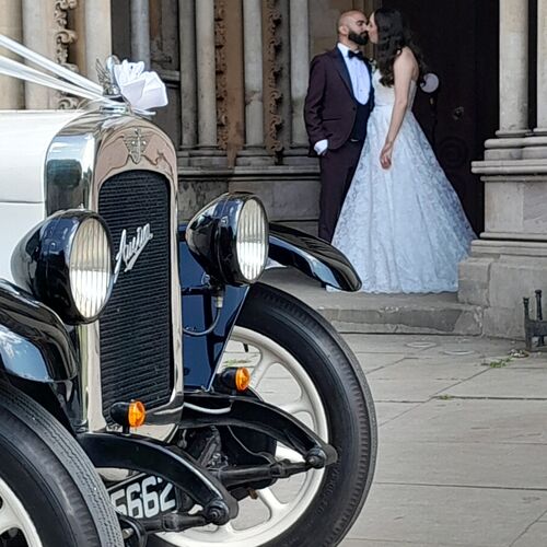 Gallery | Wedding Cars Harpenden, St Albans, Watford, Hemel Hempstead | Heritage Classic Cars