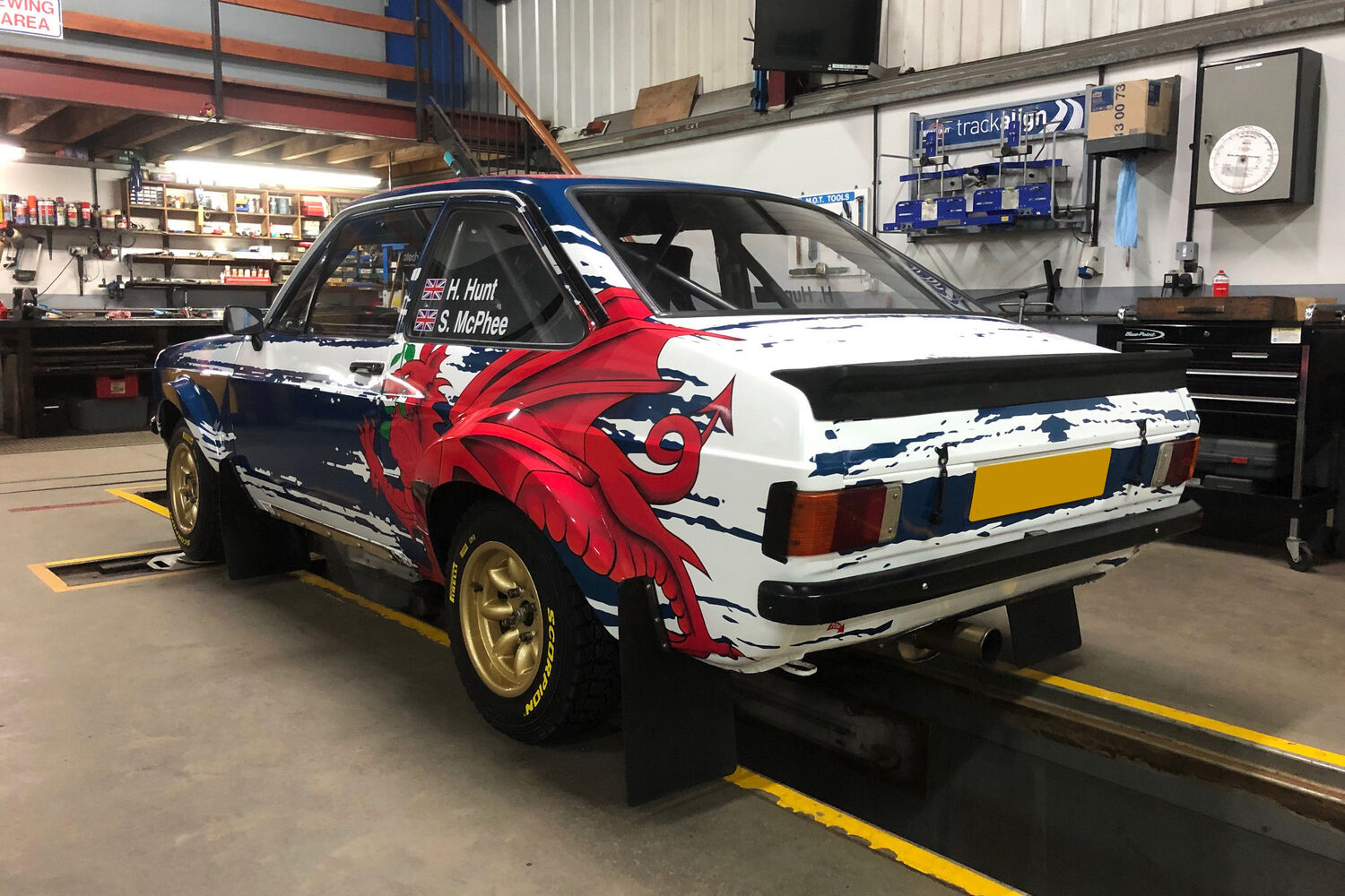 Melvyn Evans Motorsport - Ford Escort Mk2