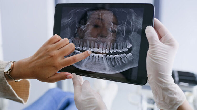 General Dentistry | Cramond House Dental Practice | Dentist Clitheroe Preston Manchester | Dental Implants Clitheroe Preston Manchester | Gum Surgery Clitheroe Preston Manchester