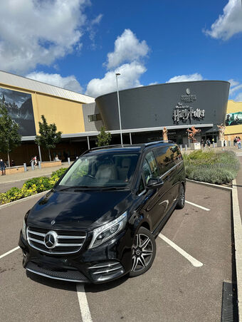 Gallery | Transfers Plus Uk | Airport Cars  Fareham Southampton Portsmouth| Chauffeur services Fareham Southampton Portsmouth | Taxi to airport near me | Affordable Luxury Airport Transfers to Heathrow &amp; Gatwick from Fareham, Southampton &amp; Portsmouth | Executive Chauffeur Services for Corporate Travel &amp; Airport Transfers Hampshire | Reliable Heathrow &amp; Gatwick Transfers and Chauffeur Hire in Fareham, Southampton &amp; Portsmouth | Affordable Luxury Airport Transfers to Heathrow &amp; Gatwick from Fareham, Southampton &amp; Portsmouth | Southampton Cruise Terminal Transfers to London,Heathrow airport &amp; Gatwick Airport | Reliable Heathrow &amp; Gatwick Transfers and Chauffeur Hire in Fareham, Southampton &amp; Portsmouth