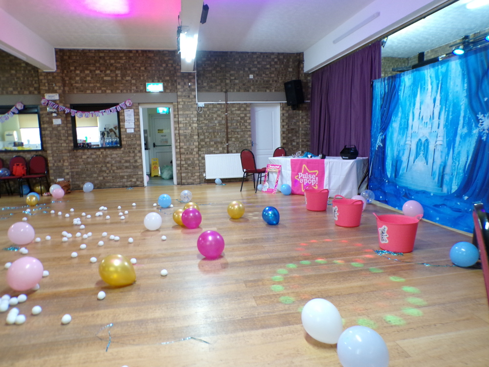 Parties | Pulse &amp; Pop! | Children's Birthday Party Venue Hire Spalding, UK |  Musical Theatre Classes and Experiences in and around Lincolnshire, UK | Wedding and Events Singer based near Peterborough, UK