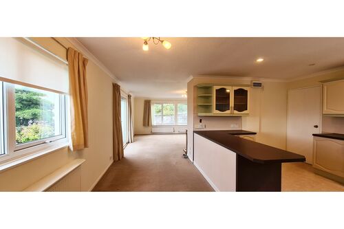 45 Craigmore Road, Rothesay, Isle of Bute, PA20 9ES