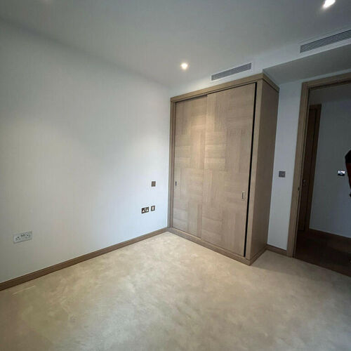 5 New Union Square, London, SW8