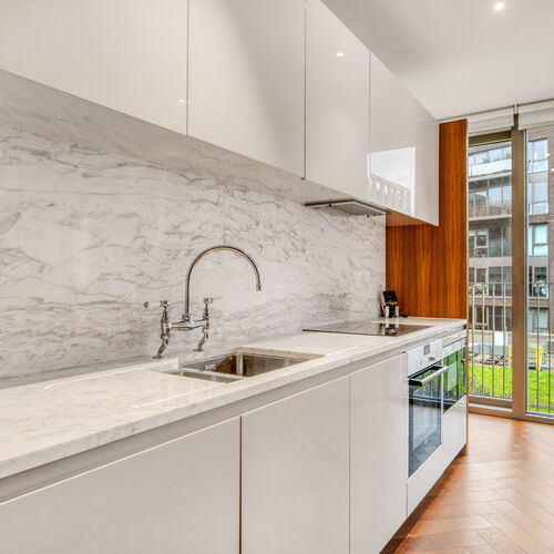 3 Viaduct Gardens, London, SW11