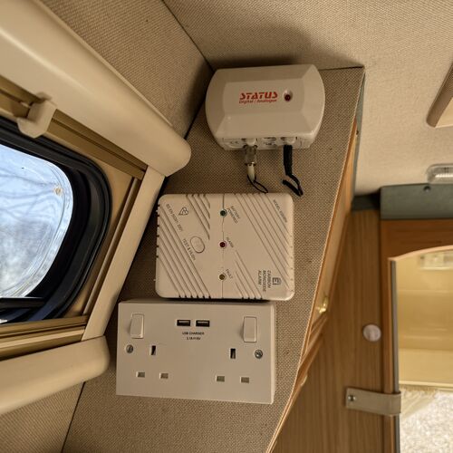 Autosleeper TOPAZ 2000(W)reg VW Volkswagen Transporter T4 LWB Camper Van