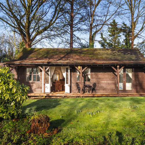 Little Tolpitts Lane, Watford WD18 9QG