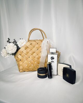 The Handpicked Hamper