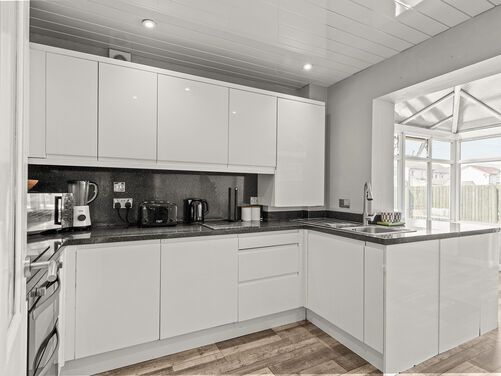 Caledonian Road, Alloa, FK10 1NS