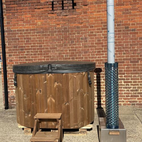 Wooden hot tub - 5ft oval