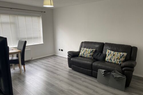 61 Woburn Close