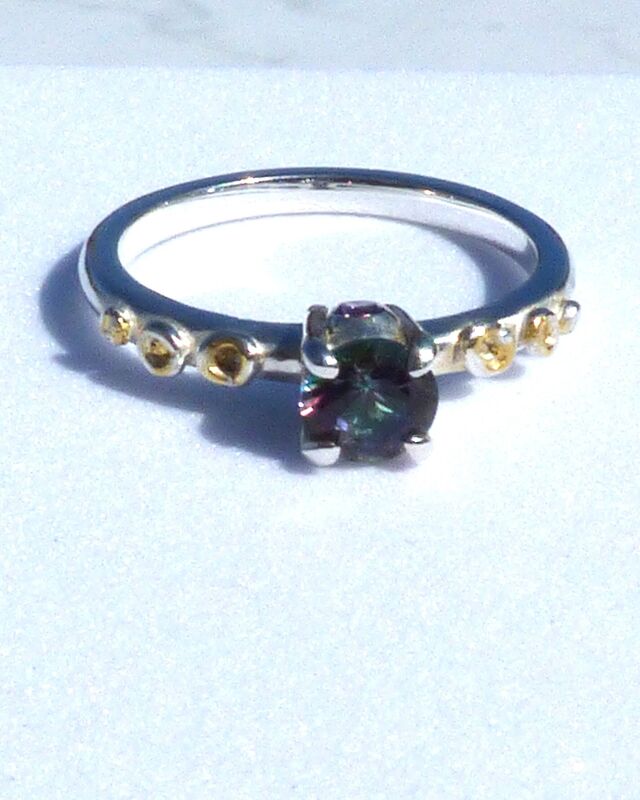 Mystic Topaz, Ozric Ring
