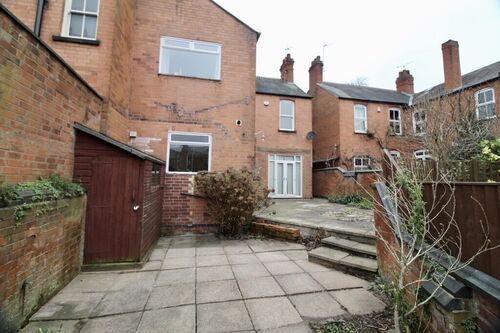 Gimson Road, Western Park, LE3 6DZ