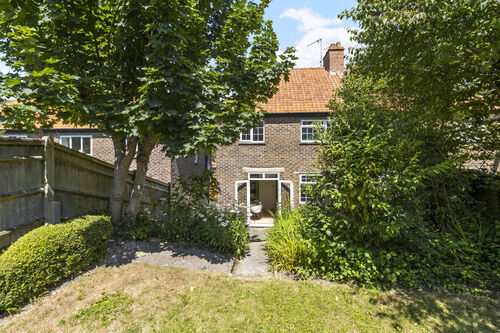 Longland Road, Eastbourne