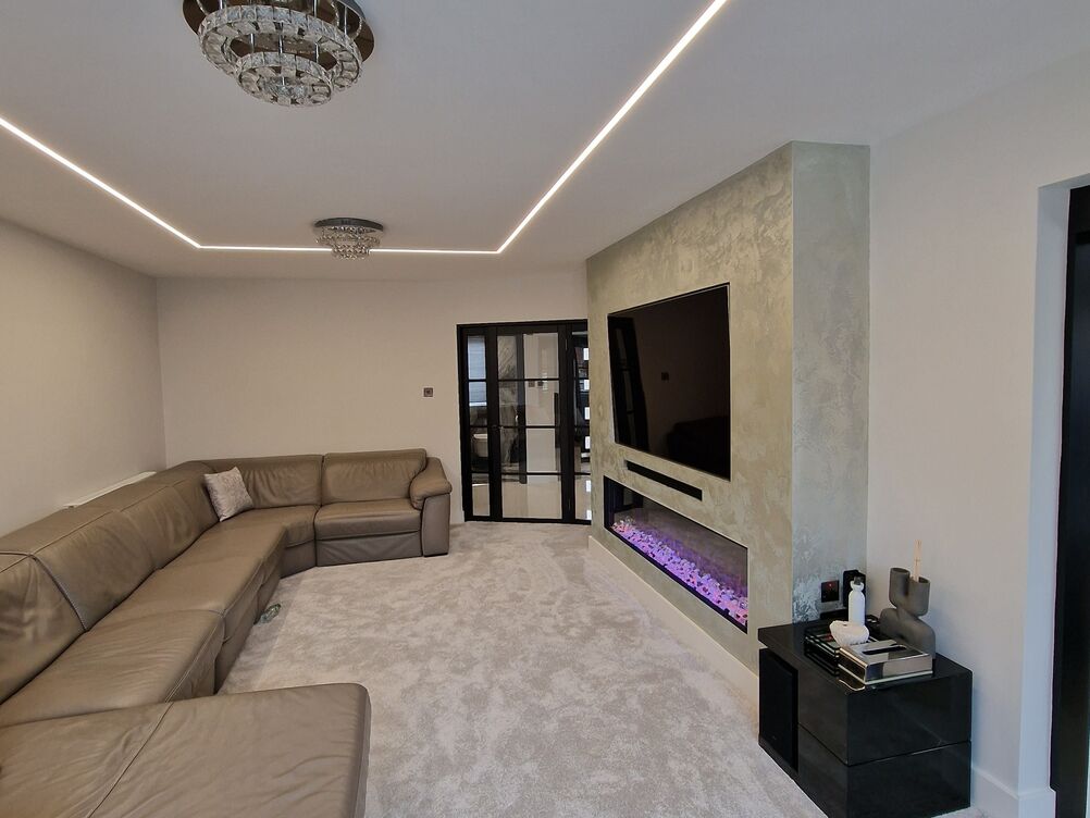 5 Bedroom double extension and full refurbishment 