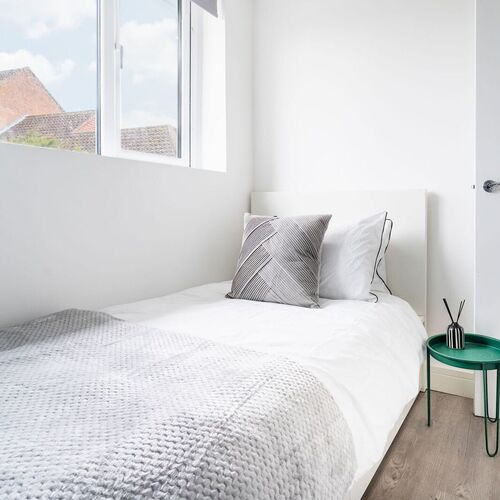 20A Drayton Road, Bletchley MK2 3EJ