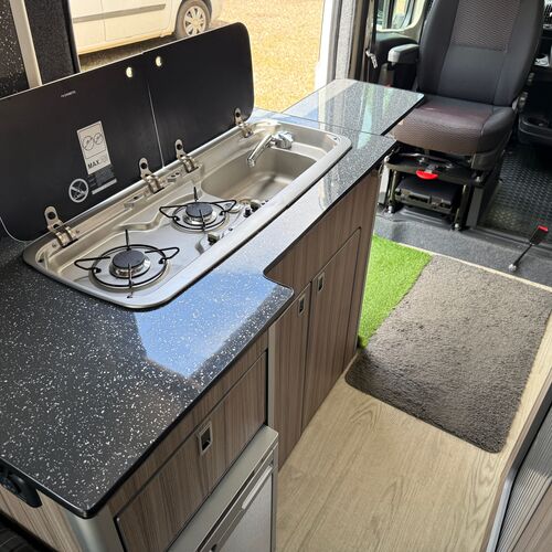 2018 Peugeot Boxer Camper Van 2.0 HDi Pro L4H2 XLWB - Pro Conversion 