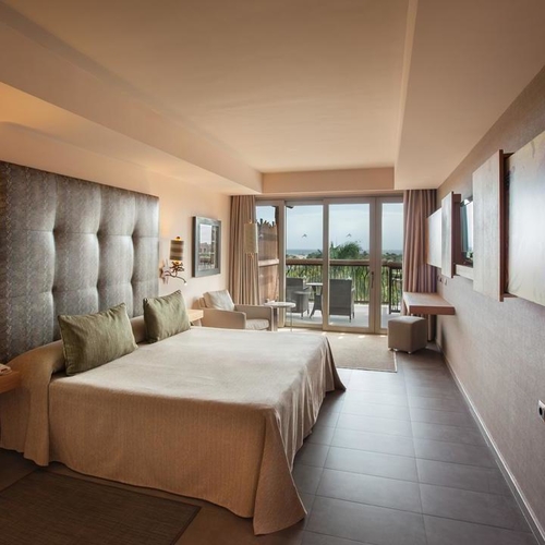 Lopesan Baobab Resort