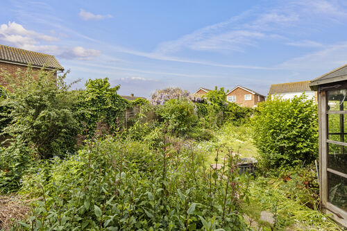 Seven Sisters Road, Eastbourne