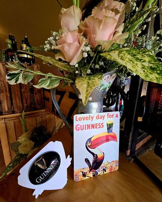 Available on Tap | Jolly Hucksters Mobile Bar Company | mobile bar Hertfordshire/mobile bar Buckinghamshire/mobile bar Hertfordshire/Wedding bar Buckinghamshire | wedding bar Hertfordshire | Real ale events bar /corporate events Hertfordshire/party bars Buckinghamshire/charity event bars