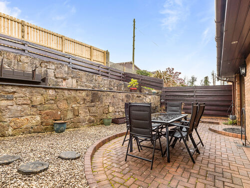 Orchard Grove, Polmont, FK2 0XE