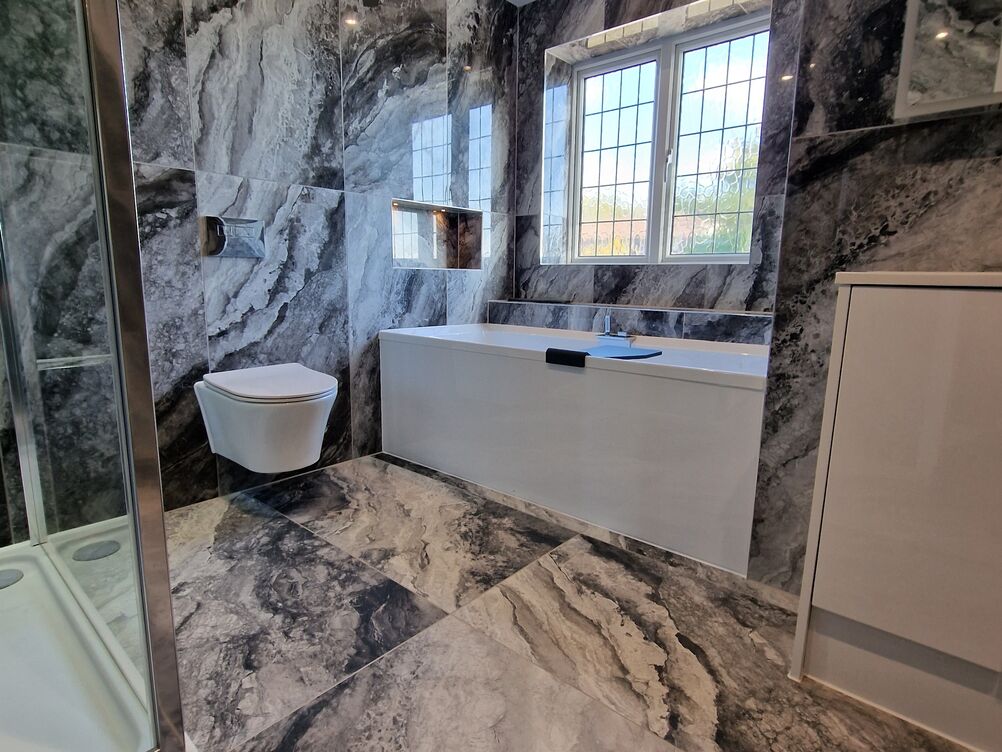 5 Bedroom double extension and full refurbishment 