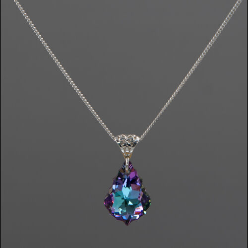 Vitrail Light Baroque Serinity Crystal Necklace