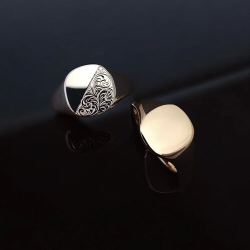 Cushion signet ring with English scrollwork