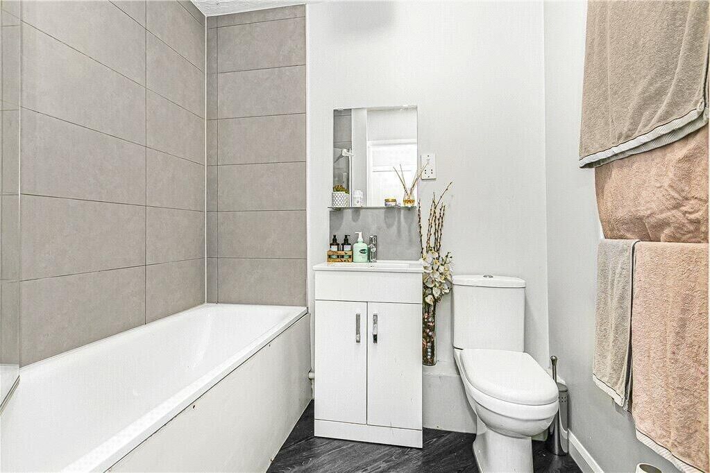 Prince Albert Court, Sunbury