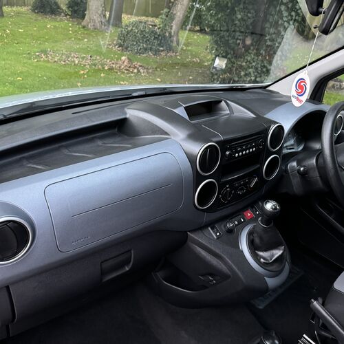 2015 (65)reg Peugeot Partner Tepee S Horizon 1.6 HDi WAV Wheelchair adapted