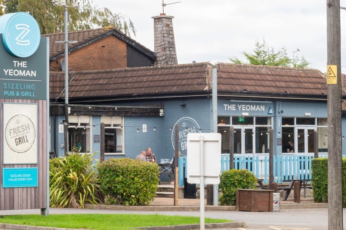 The Yeoman Pub, Whitchurch