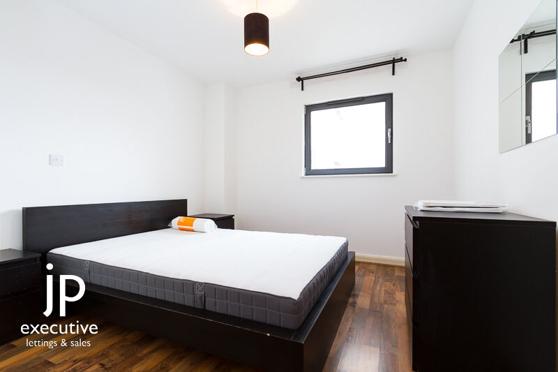 LANDMARK PLACE CARDIFF CITY CENTRE FULLY FURNISHED ONE BEDROOM APARTMENT