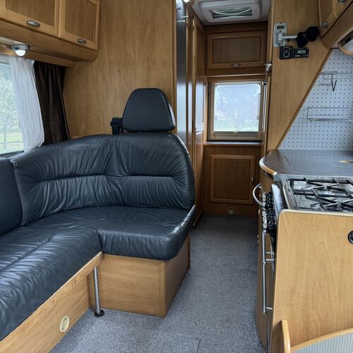 2001 Hymer B564 Lionheart RHD UK Model Fiat Ducato Motorhome - 4 Berth - 56765 Miles