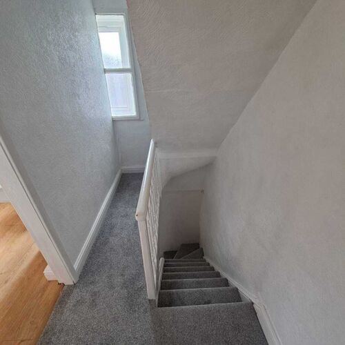 24 Mount St