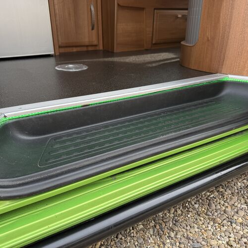 2014 VW Transporter T5 T30 Startline 2.0TDi - Viper Green