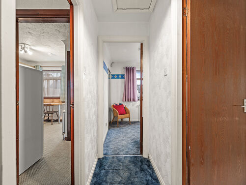 Nevis Crescent, Alloa, FK10 2BN