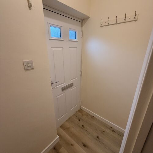 CMK - GROUND FLOOR MAISONETTE with GARDEN - 1 BEDROOM