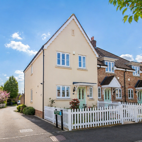 Rose Place, Crowborough