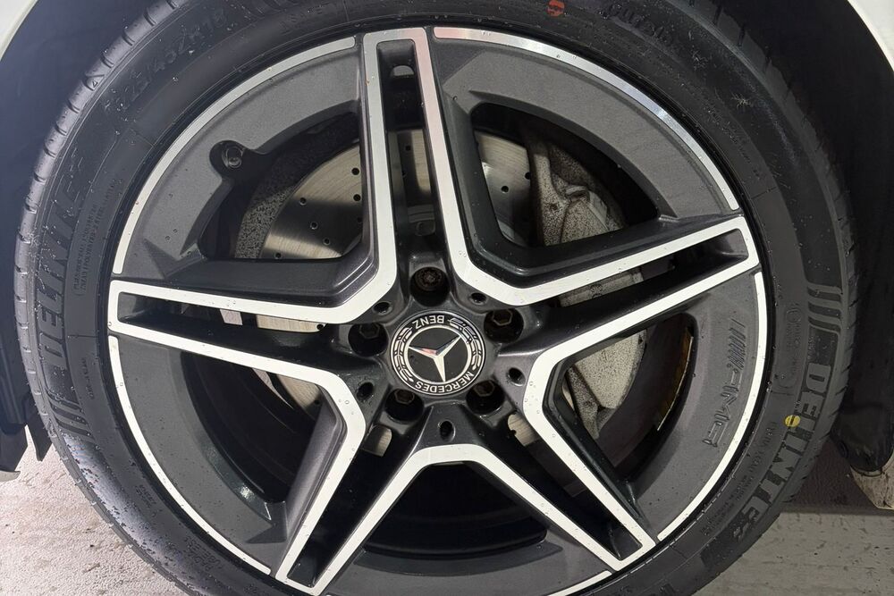 MERCEDES-BENZ C CLASS C200 AMG Line
