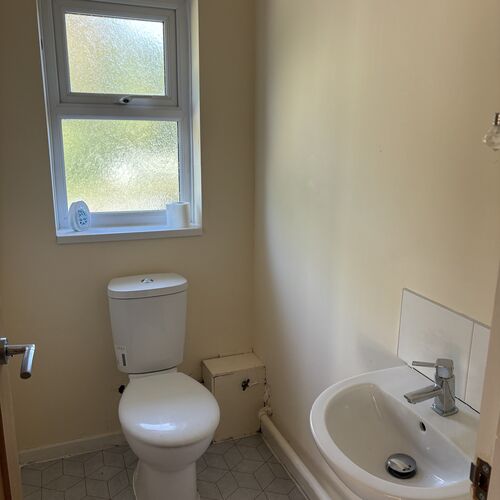 WALNUT TREE, MILTON KEYNES - 1 BEDROOM