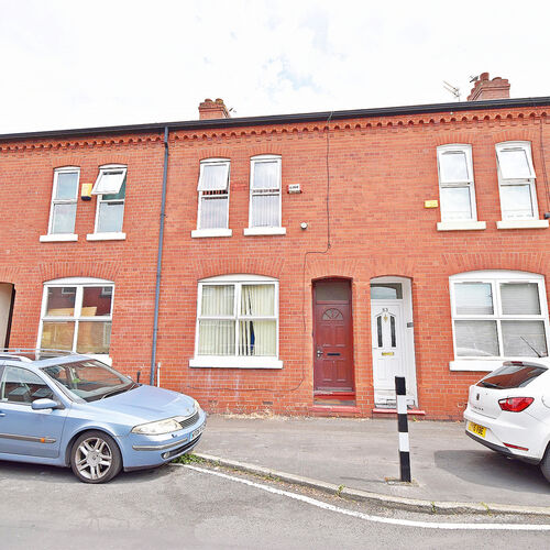 3 Bed Mid-Terrace For Rent