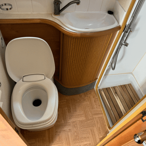 AutoTrail Chieftain SE Fixed Bed 6 Berth Motorhome 2004(54)reg 35k miles