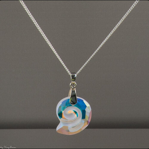 Serinity Crystal Ammonite Necklace – 18" Sterling Silver Chain