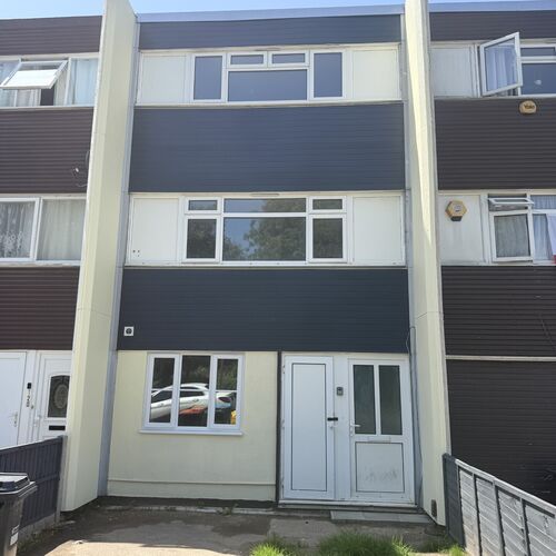 NETHERFIELD - ROOM RENTAL