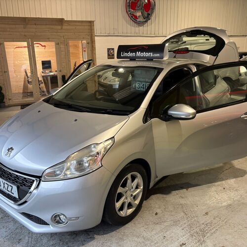 2013 (13) PEUGEOT 208 ACTIVE 1.4 3 DOOR 